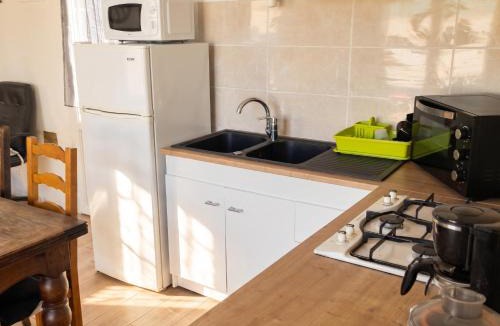 Bellerive-sur-Allier Apartment | Studio confortable à Bellerive-sur-Allier 30 m² avec jardin
