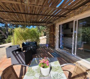 Le Castellet Apartment | Studio dans maisonnette en pierre