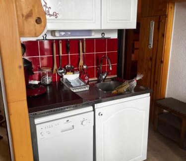 Puy-Saint-Vincent Apartment | Studio de montagne - résidence le saphir