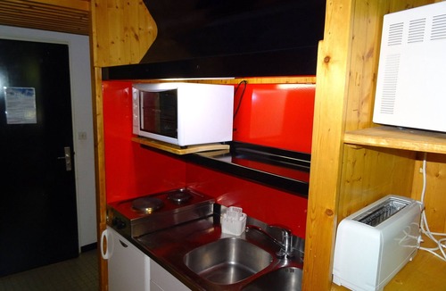 Arc-1600 Apartment | Studio for 3 at Arc 1600, south-facing balcony, ski-in/ski-out, WiFi