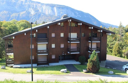 Les Carroz-d'Araches Apartment | Studio for 4 pers, 100m from slopes, near shops