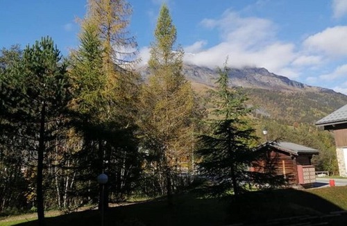 Les Contamines-Montjoie Apartment | Studio sleeps 4, 400 m from cable car