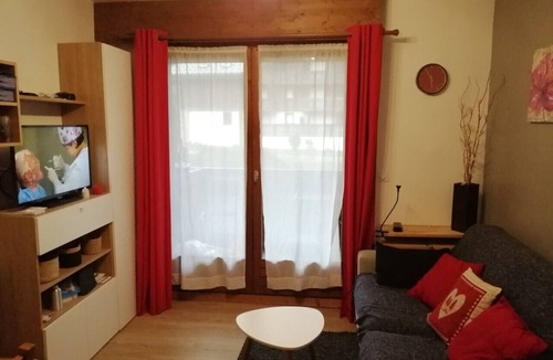 Les Contamines-Montjoie Apartment | Studio sleeps 4, 400 m from cable car