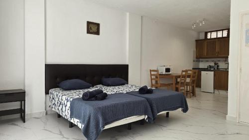 El Madronal Apartment | Studio in Parque Cattleya, Playa de las Americas