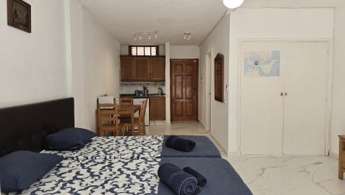 El Madronal Apartment | Studio in Parque Cattleya, Playa de las Americas