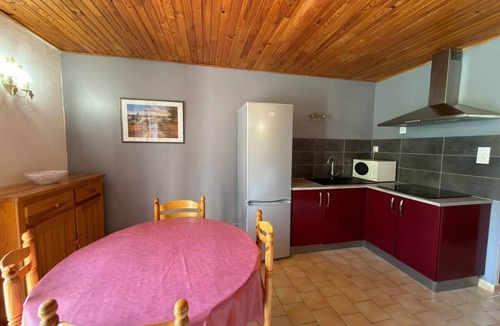 Castellane Apartment | Studio in the heart of the Verdon!