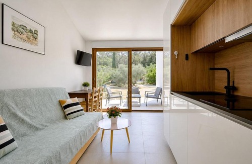 Roquevaire Apartment | Studio JK proche Cassis, terrasse
