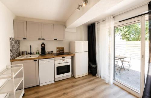 Le Beausset Apartment | Studio "Le Yellow" avec terrasse et parking