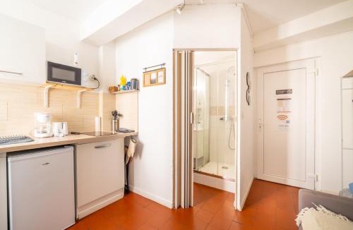 Beaucaire Apartment | Studio lumineux en centre de Beaucaire 2 pers - Cocon 3