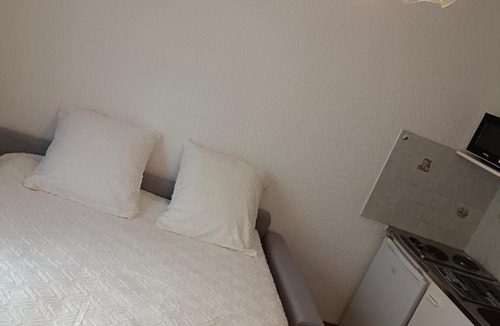 Paray-le-Monial Apartment | Studio PARAY CENTRE LOGIS 12