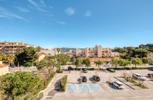 Cavaliere Apartment | Studio Porto di Mar-11 by Interhome