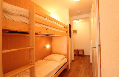Les Carroz-d'Araches Apartment | Studio rénové 4 pers, centre village, proche pistes et commerces - FR-1-572-61