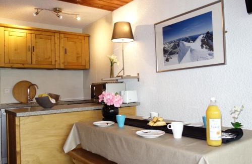 Val-Thorens Apartment | Studio Sérac V7 by Interhome