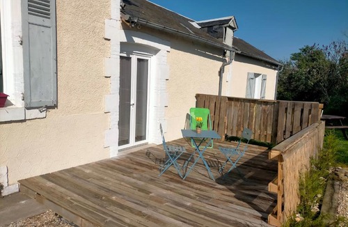 Pays d'Issoudun Apartment | studio 'tulipe' dans le Berry