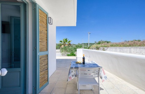 Castro Apartment | Studio with Private Balcony in Castro di Lecce