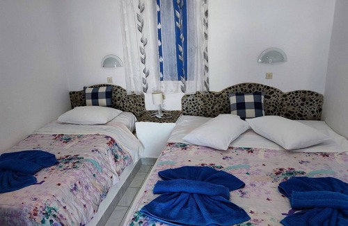 Perivolos House | Studios Apartments Kapetanios
