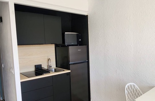 Mollans-sur-Ouveze Apartment | STUDOTEL 405 LES GENETS