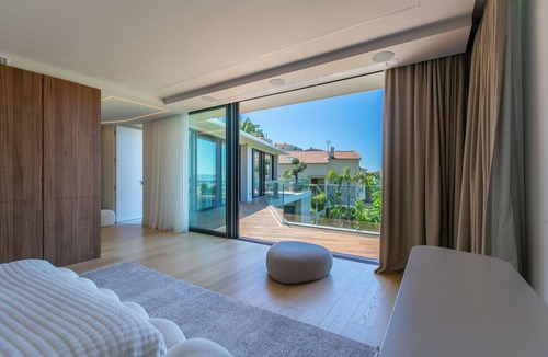 Mont Boron House | Stunning architect-designed villa just 10 minutes from downtown Nice!