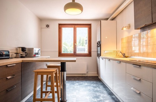 Chamonix City Centre Apartment | Stunning downtown apartment - Pets allowed, WiFi
