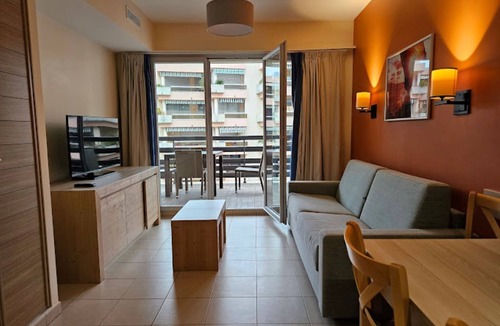 Roquebrune-Cap-Martin Apartment | Stunning Gorgeous 50 m from the sea for 6 peoples!