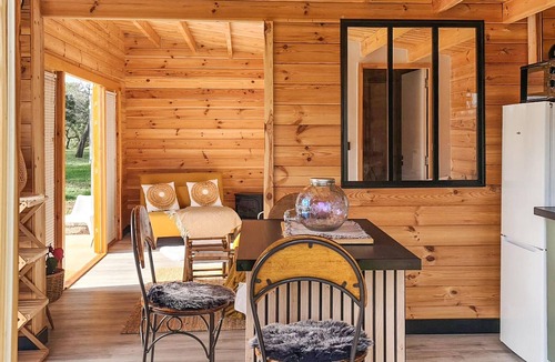 Le Luc House | Stunning home in Le Luc with WiFi