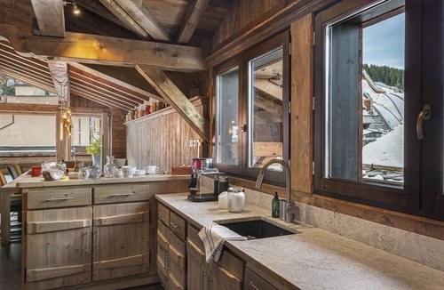Le Praz Ski Chalet | Stunning luxury chalet in Courchevel Le Praz