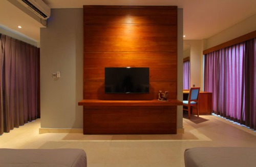 Petitenget Hotel | Stunning room with amazing view of the surrounding landscape