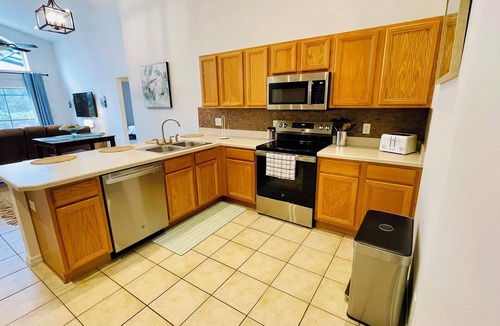 Calabay Parc House | Stunning South facing vacation home w/pool & spa!