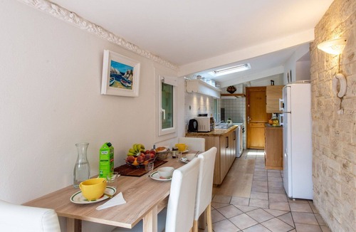 Cuers House | Stunning villa for 4 people with A/C, WIFI, private pool and TV