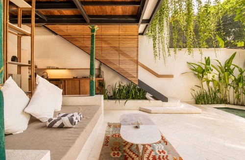Pererenan House | Stylish 1-BR Villa with Pool, 800m to Echo Beach