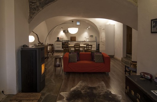 Les Vigneaux Apartment | Stylishly furnished apartment, idyllic mountain village, Ecrins National Park