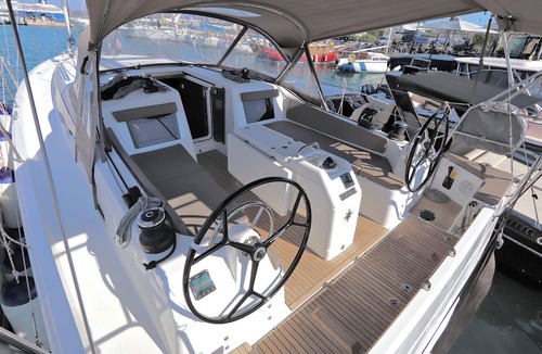 Lavrio Boat Rental | Sun-Kissed Sailing Adventure in the Saronic Islands