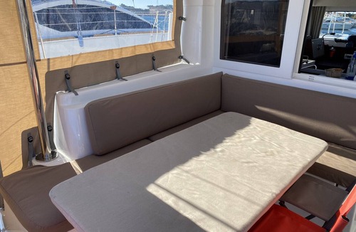 Toulon - Hyeres Boat Rental | Sun-Kissed Sailing Adventure in Provence-Alpes-Côte d'Azur