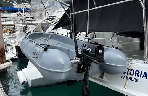 Eden Island Boat Rental | Sun-Kissed Sailing Adventure in Isla de Mahe, Seychelles