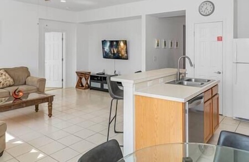 Legacy Park Villa | Sunny Family Getaway ~ Private Pool ~ Game Room