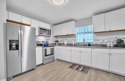Plant City House | Sunny Plant City Retreat | Private Yard