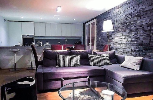 Mont-de-Lans Apartment | Super 10C Apartment at the foot of the slopes