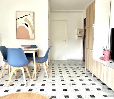 Agay Apartment | Superbe 4 couchages avec terrasse - Clim - 50m de la mer