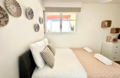 Agay Apartment | Superbe 4 couchages avec terrasse - Clim - 50m de la mer