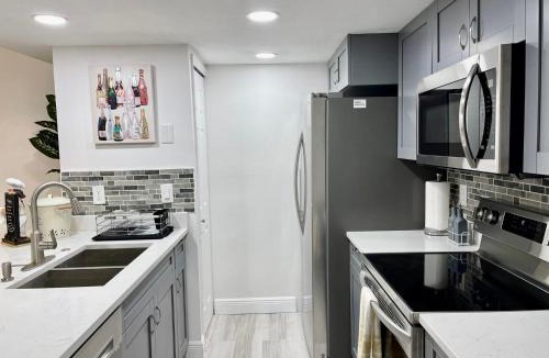 Royal Palm Bay Apartment | Superior 3BR Condo Apartment Near Disney Attractions