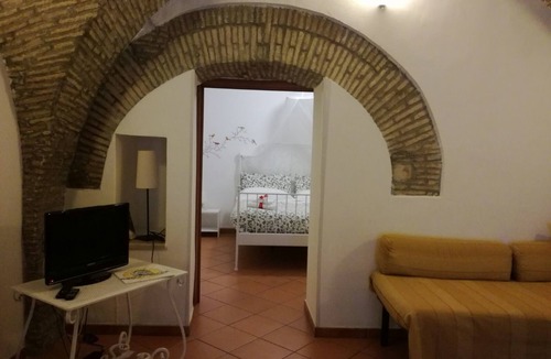Troia Bed & Breakfast | Svegliarsi nei Borghi - La Patronale