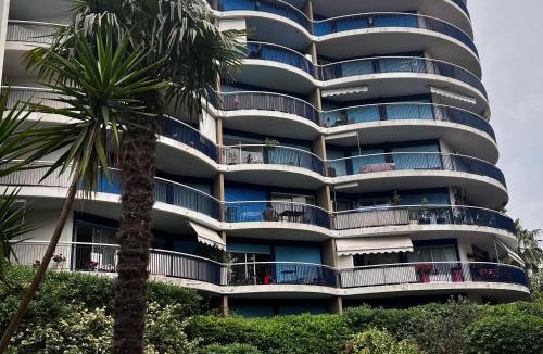 La Napoule Apartment | Sweet Riviera Studio - Piscine & Mer