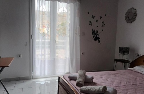 Ermoupoli Apartment | Syros cozy studio 2