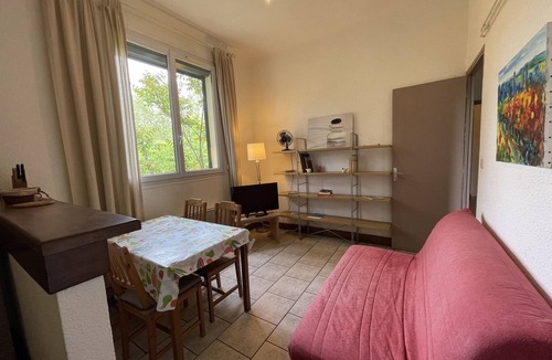Greoux-les-Bains Apartment | T2 Classé 2 - n° 08 - Proche Thermes de Gréoux-les-bains