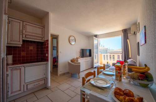 Sainte-Maxime City Centre Apartment | T2 en hypercentre -parking privé-clim-proche plage