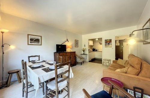 Chamonix City Centre Apartment | T2 spacieux 45m² pour 4 pers, centre Chamonix, parking inclus - FR-1-507-27