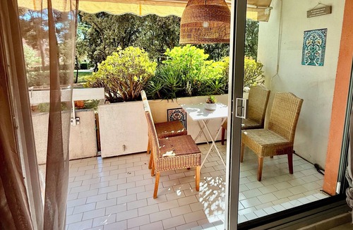 Mazargues Apartment | T3 haven of peace in Marseille, 10 minutes from the calanques