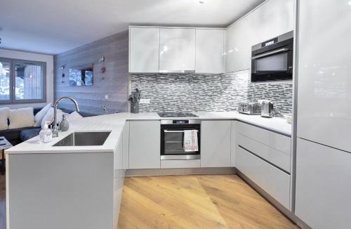 Saint-Gervais-les-Bains Apartment | Taragan - Totally Refurbished 3 bed apt, Central St Gervais!