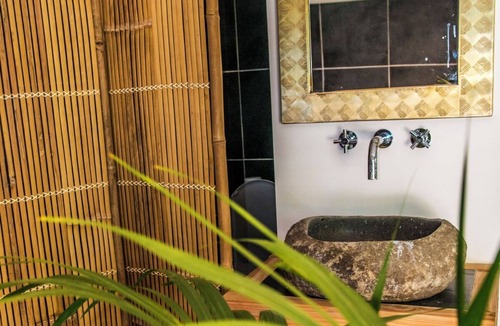 Saint-Remeze Cabin | Te Fiti perched chalet (+12 yrs accompanied by an adult or 2 adults)