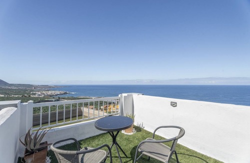 Garachico Apartment | "Tenerife" with Sea View, Shared Terrace, and Wi-Fi